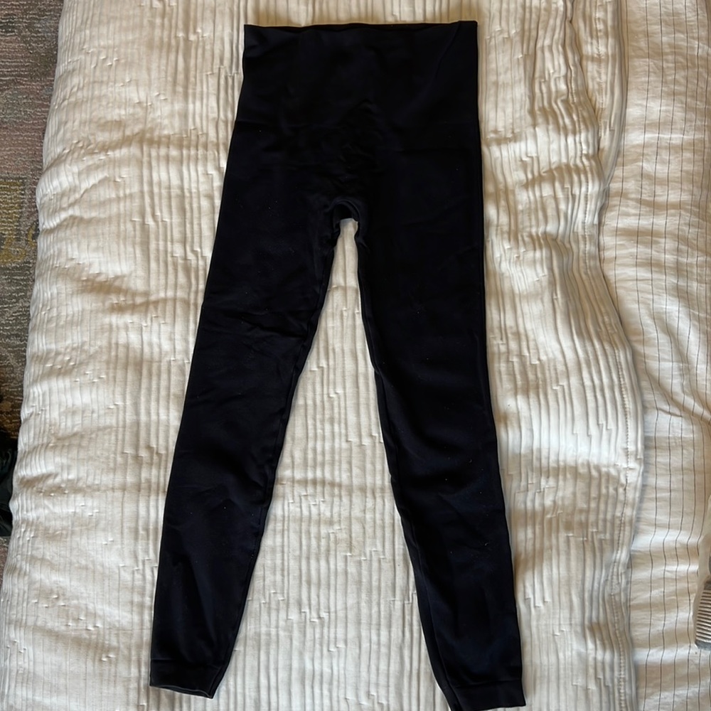 Black Seamless Spanx Leggings, M